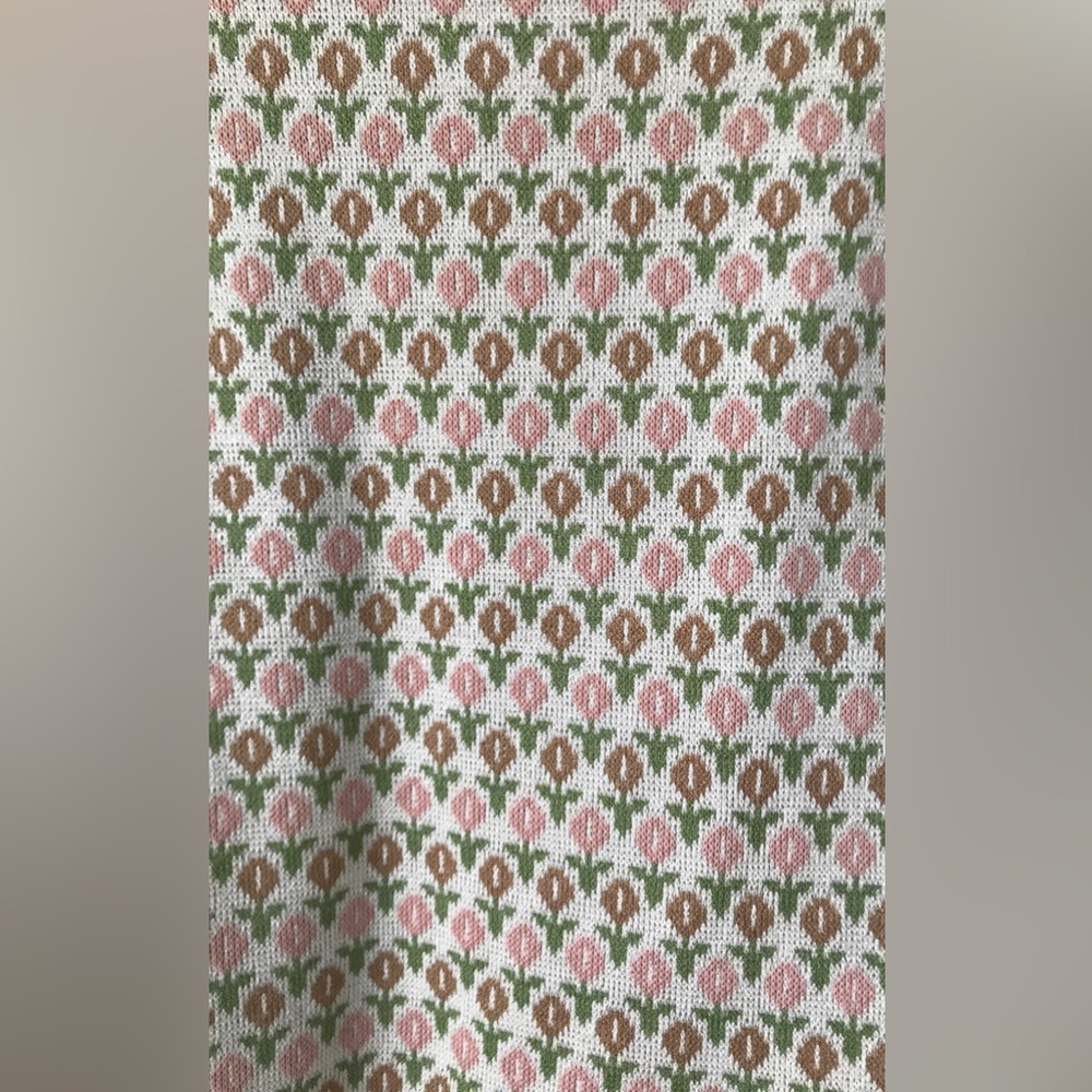 💐Petite Studio Riley Skirt in Daisy Print - Picture 6 of 12